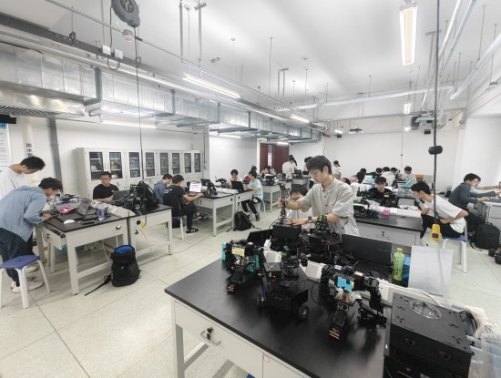 北京理工大學-機械與車輛學院