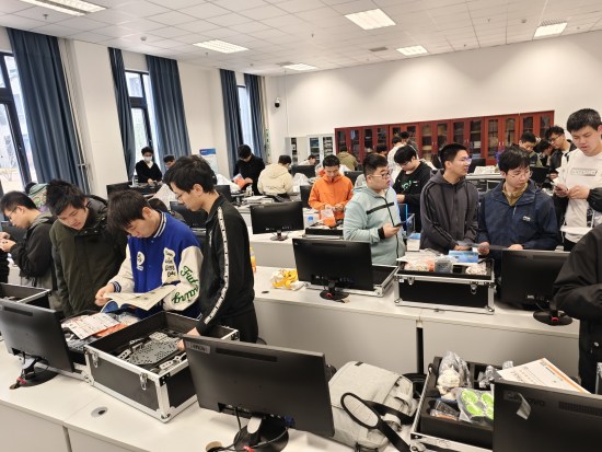 北京郵電大學-機器人工程專業(yè)